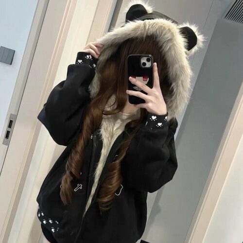 可爱猫耳朵刺绣座山雕棉服外套！