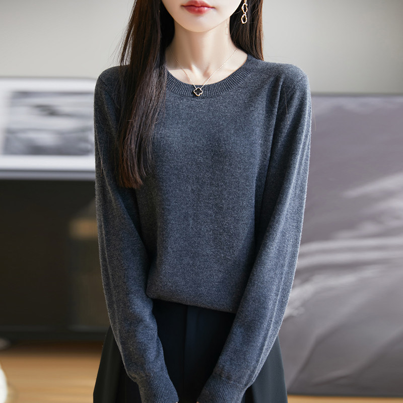 精纺丝光100%纯羊毛衫女薄款打底衫宽松内搭毛衣软糯大码针织上衣