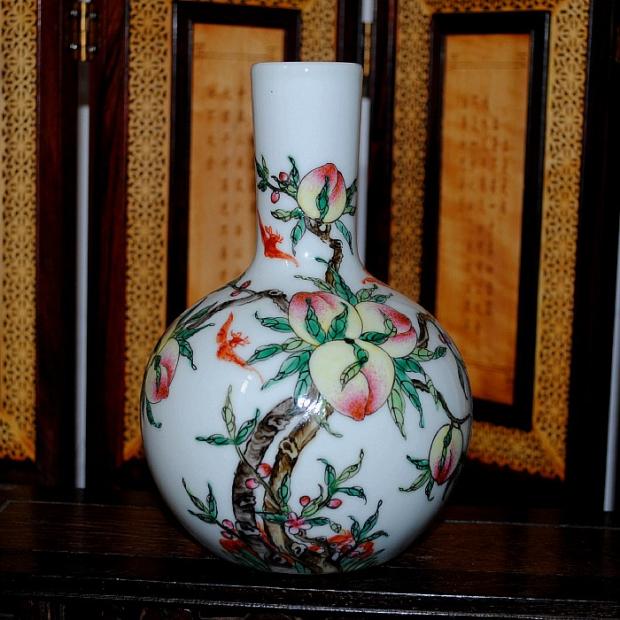 景德镇陶瓷器仿古精品手绘寿桃花瓶居家装饰明清桌面摆件怀旧复古