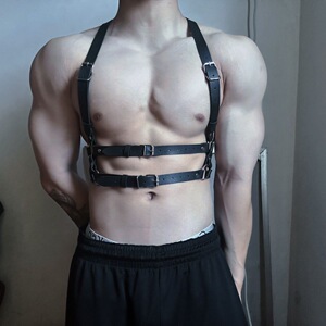 男士皮革绑带背心 胸带肩带舞台款1S可调跳舞性感肌肉束缚胸衣男