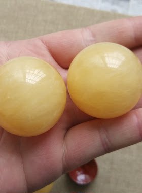 纯天然圆球摆件米黄玉