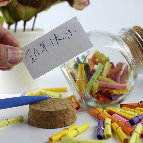 Бесплатная доставка цвет маленькая нота, деревянная вилка с влажной бутылкой из стеклянной бутылки с крышкой, ученик начальной школы дрейфует бутылка детского сада подарка ручной работы