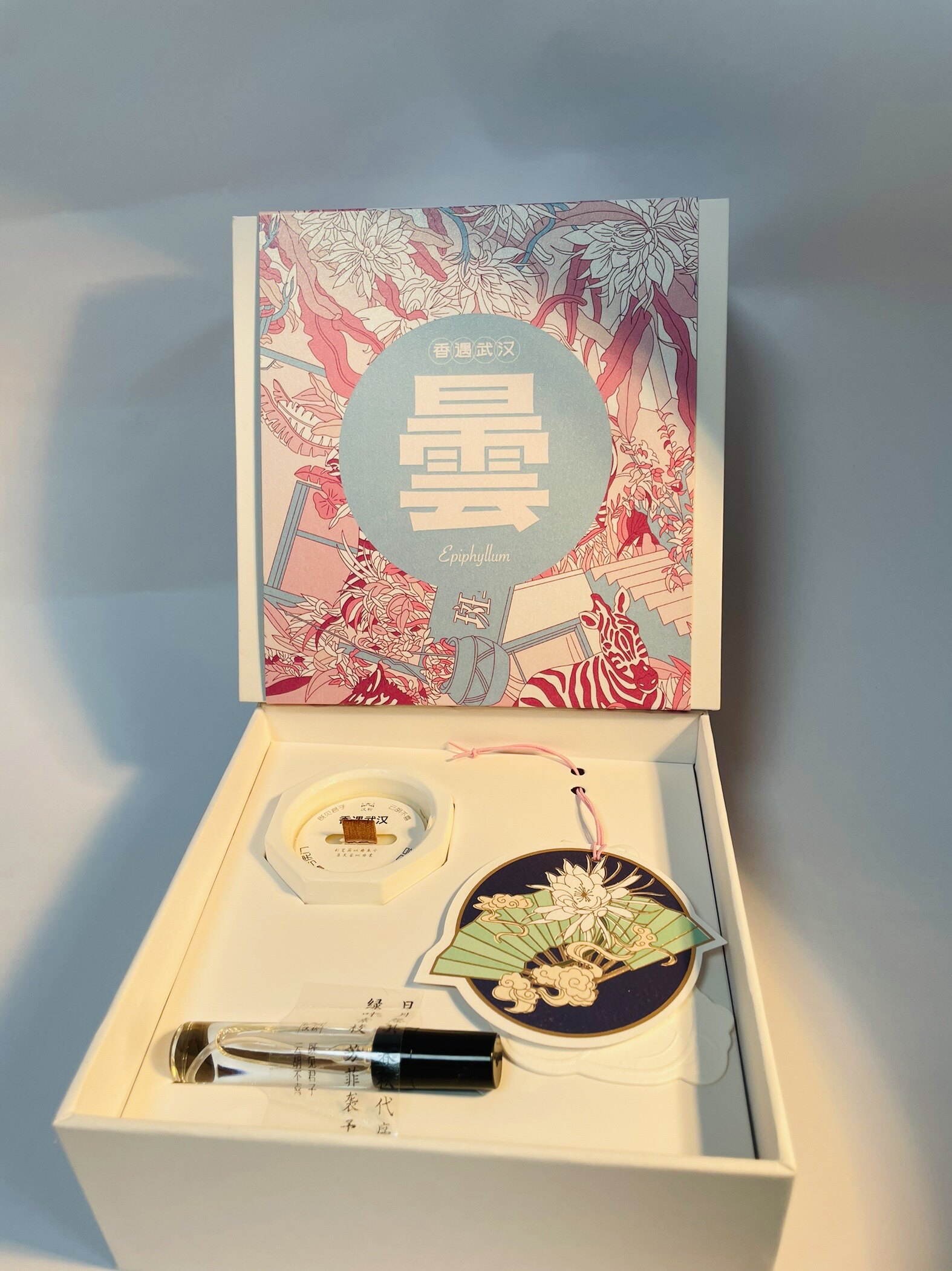汉祈香遇武汉昙花香烛城市特色礼物送朋友旅游纪念出国外事伴手礼