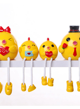 新家居装饰品吊腿娃娃工艺品小摆件创意现代树脂动物小鸡一家四口