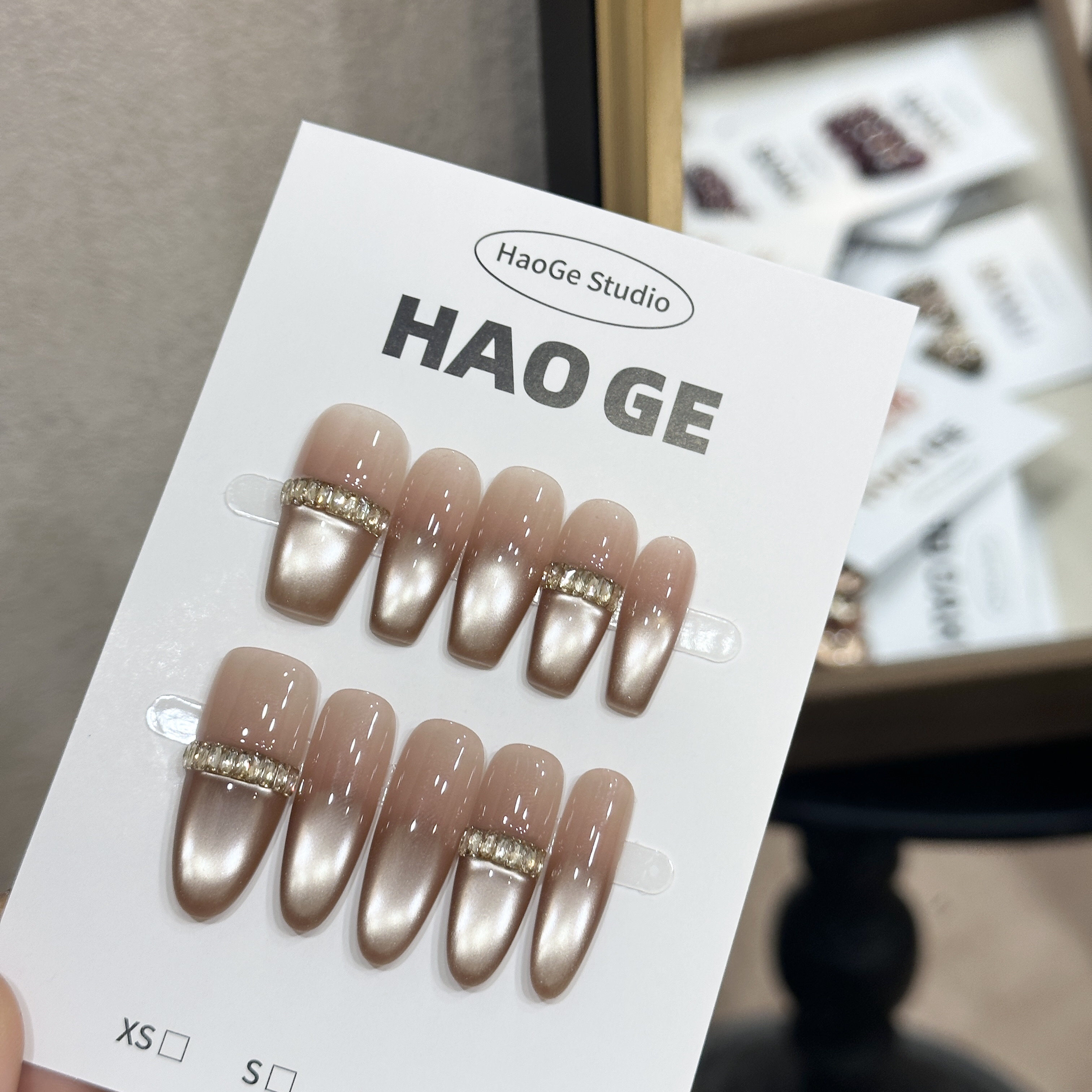 【反转巴黎】秋冬显白无名指造型纯手工穿戴甲美甲贴片,彩妆/香水/美妆工具,穿戴甲/甲片,淘宝优惠券,粉丝福利购,淘宝优惠卷