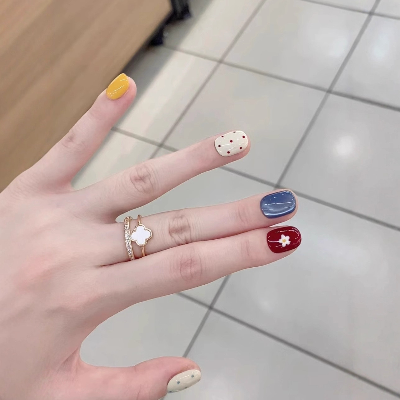 波点纯手工穿戴甲高级感美甲贴片成品可拆卸假指甲显白