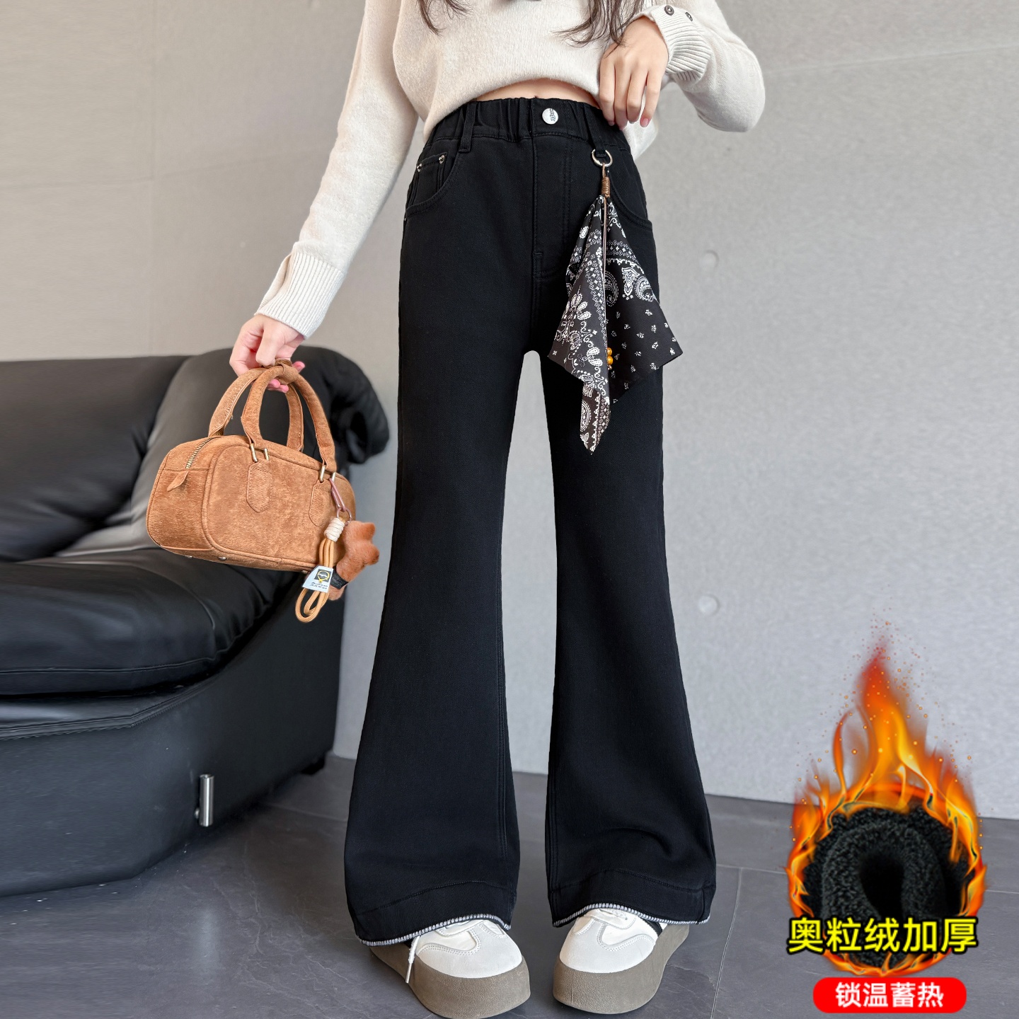 女童加绒牛仔裤2025新款秋冬季儿童长裤子黑色女孩微喇叭裤中大童