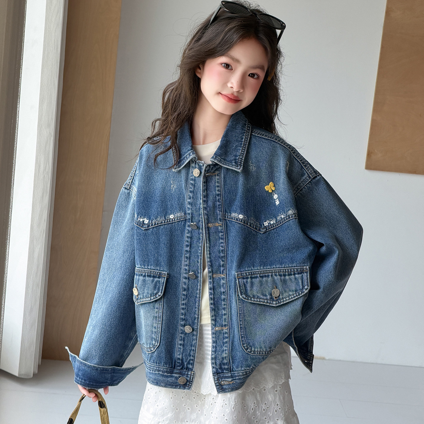 女童牛仔外套2026新款儿童秋装上衣服女孩牛子褂春秋季中大童夹克