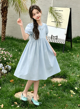 女童连衣裙夏季薄款2026新款洋气时髦蓝色儿童裙子女孩短袖连身裙