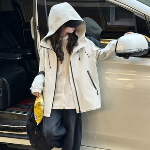 儿童冲锋衣三合一可拆卸中大童秋冬季女童外套2025新款秋装小学生