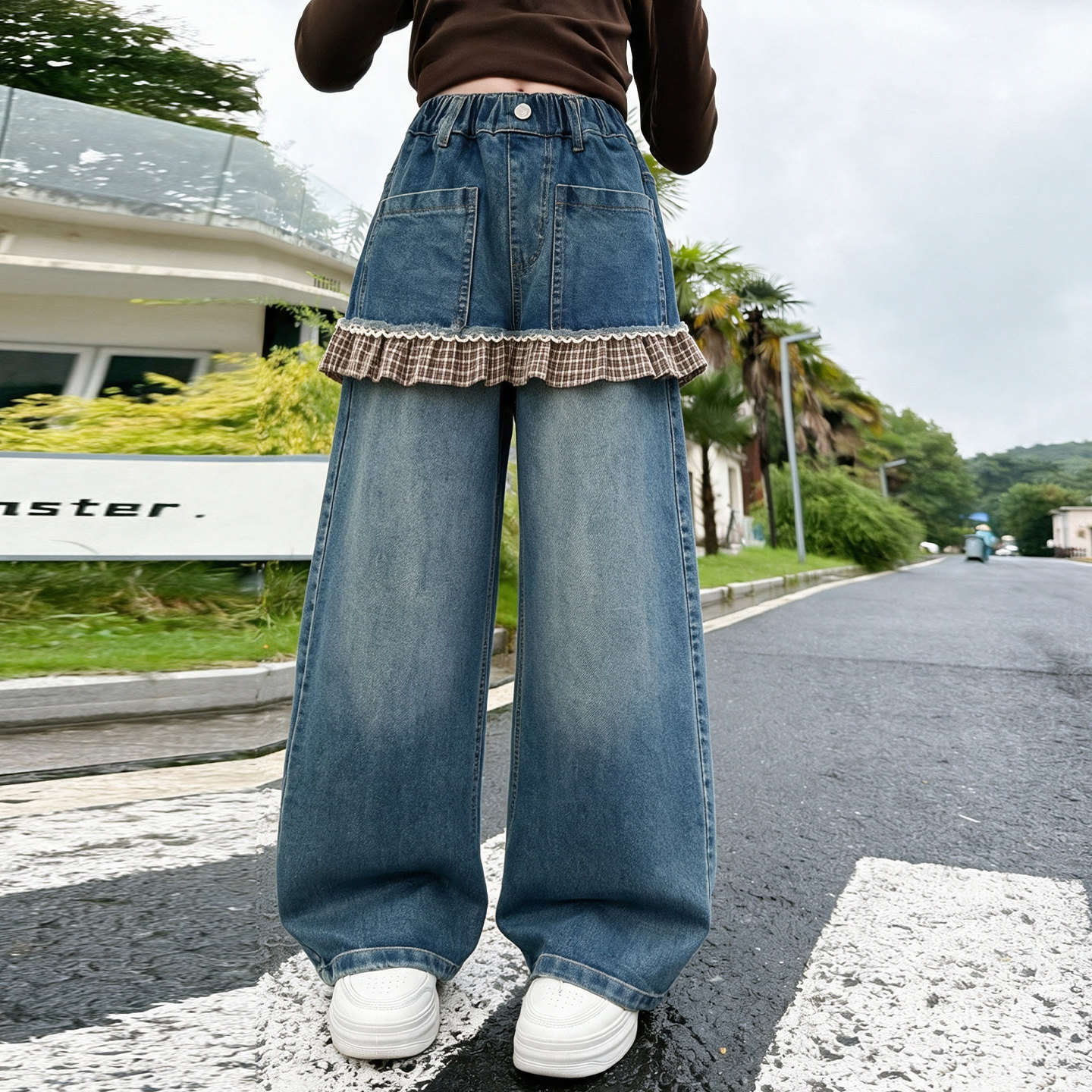 女童牛仔裤2026新款洋气女大童裤子儿童直筒裤女孩屁帘裙裤春秋季