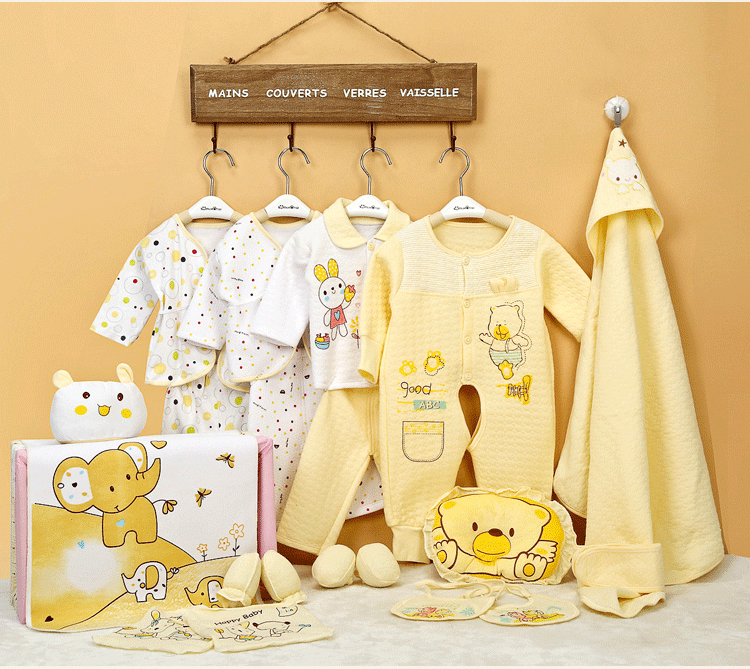 Coffret cadeau pour bébé - Vêtements + Accessoires - Ref 1954864 Image 3