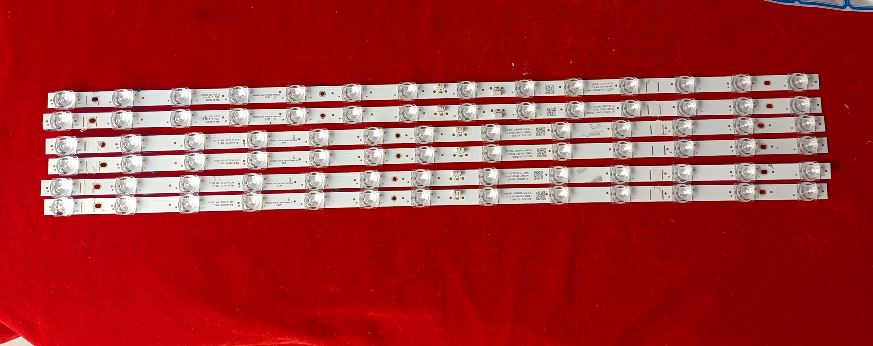 GIC70LB03-3030F2.1D灯条