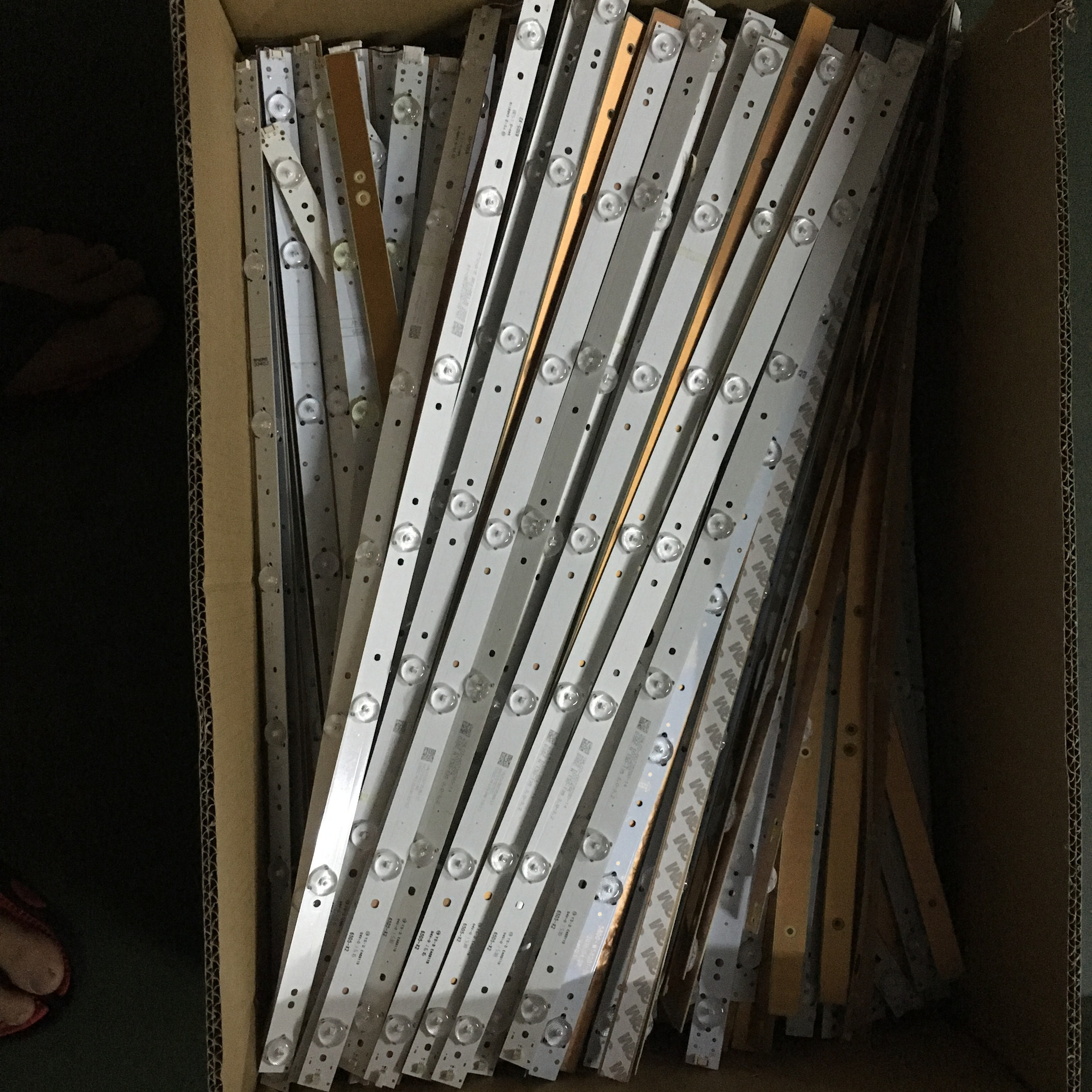 适用SVS320AD7 三星32寸灯条配屏 LTA320AP33 一套3条