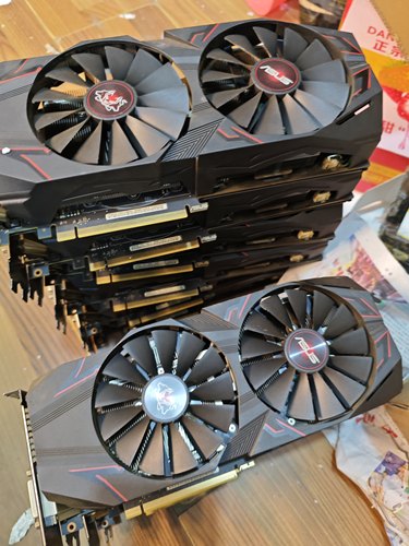 华硕gtx1070ti 8g 8p供电大师30w 8p供电