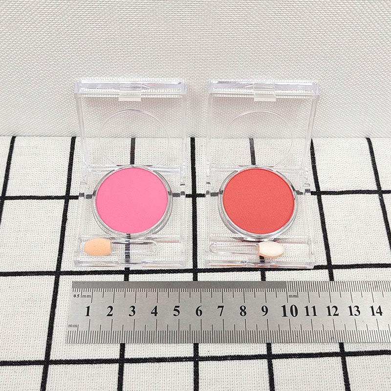 四泡结公仔化妆刷眼影盘图片