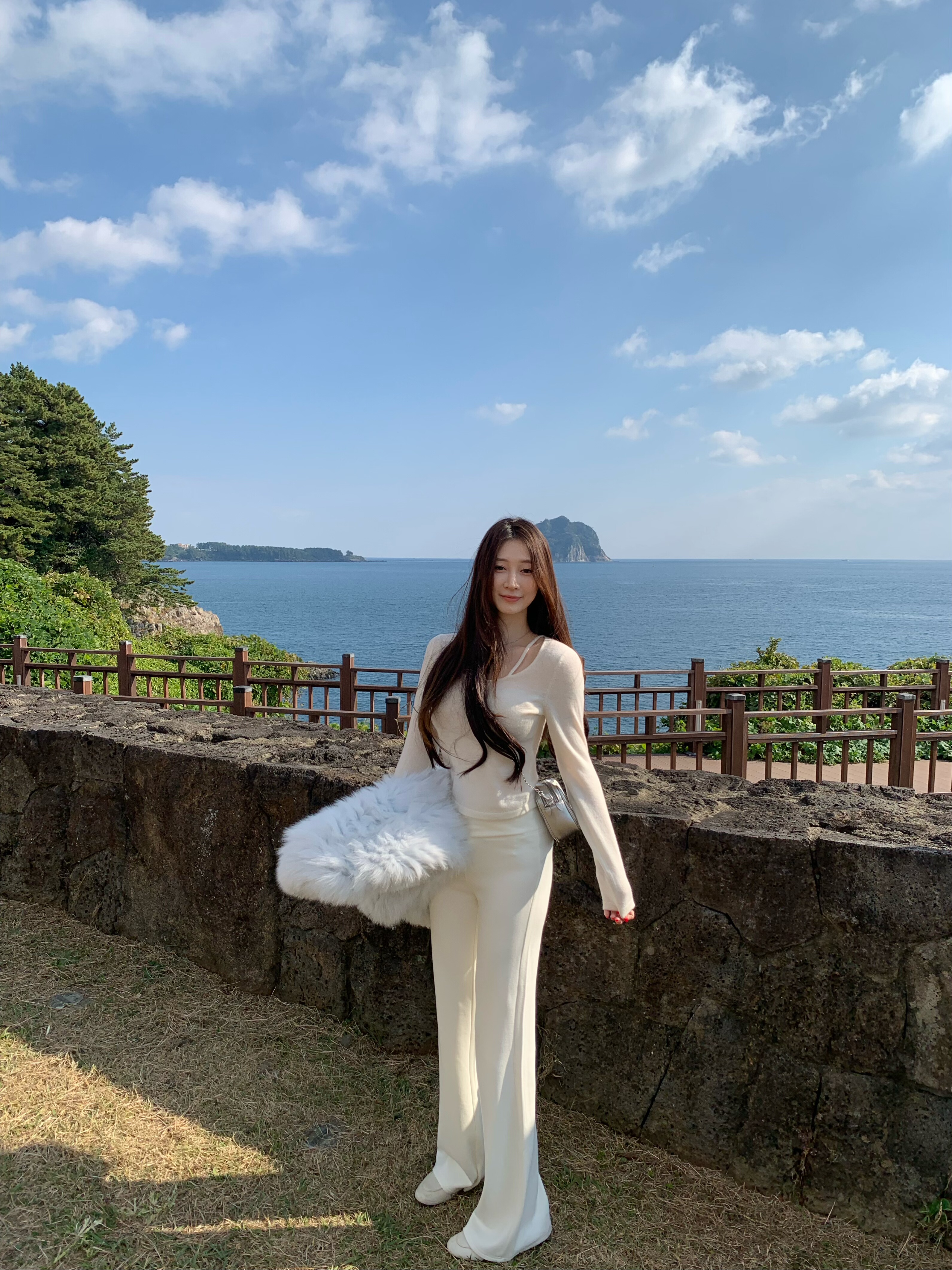 ke7en 收胯收屁股加绒直筒小微喇棉混纺裤