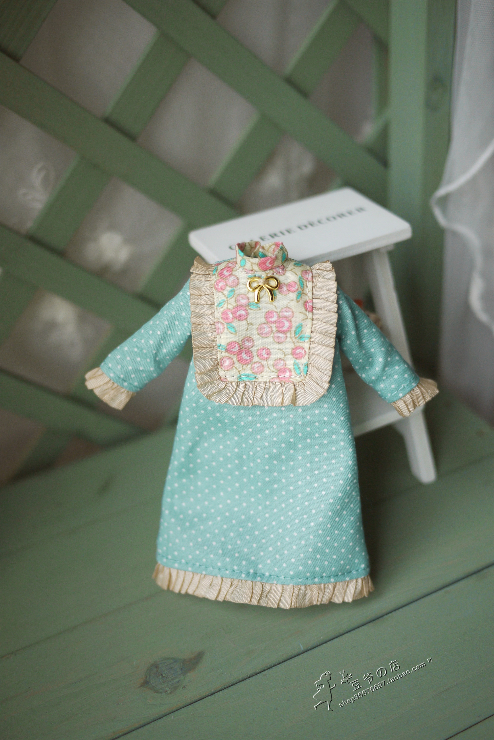 豆爷花裙子初代blythe胶皮娃衣