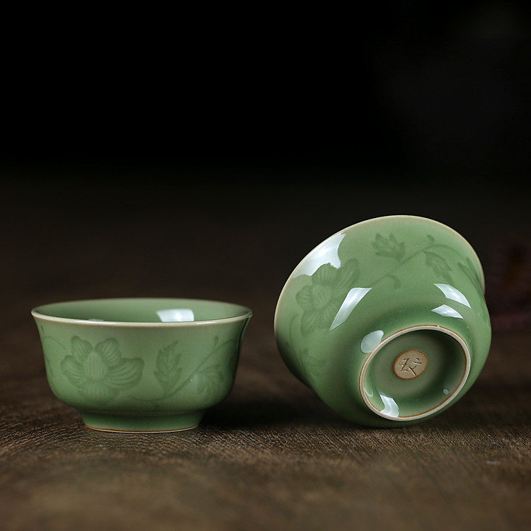 龙泉窑青瓷功夫茶杯王文手工朱砂胎主人杯陶瓷品茗杯茶具单杯茶盏