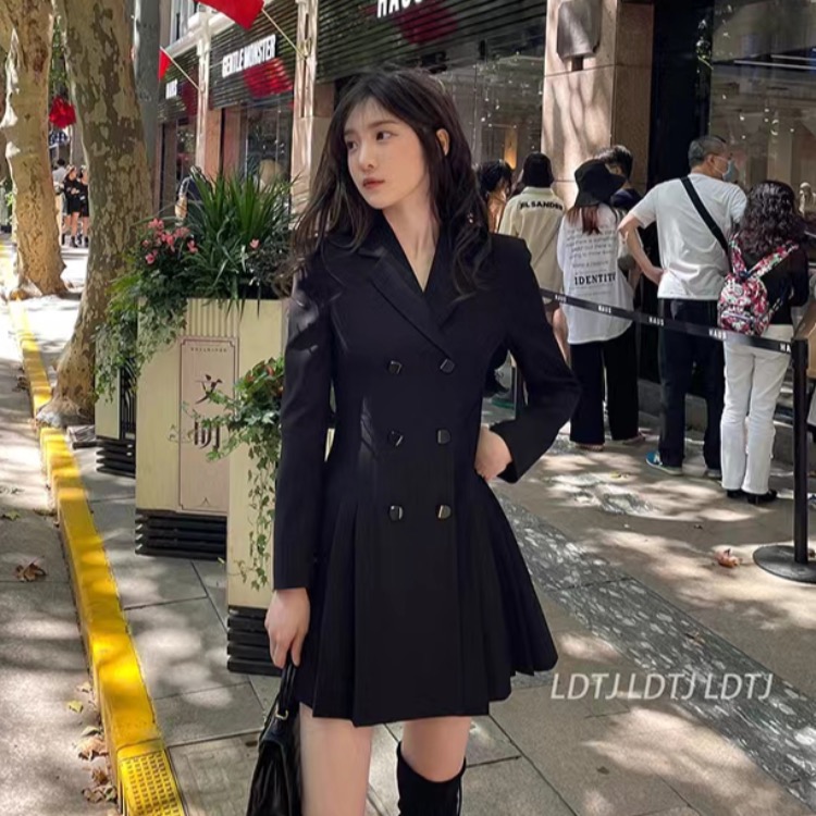 LDTJ徐睿知通勤显瘦百褶西装裙新款黑收腰连衣裙短女装