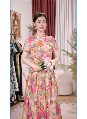 短袖时尚复古连衣裙花釉流丹26005