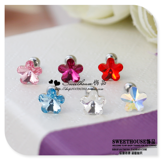 迷你款尖底捷克梅花水晶钛钢耳钉水晶耳骨钉双面韩版耳软骨饰品女,饰品/流行首饰/时尚饰品新,耳钉,淘宝优惠券,粉丝福利购,淘宝优惠卷