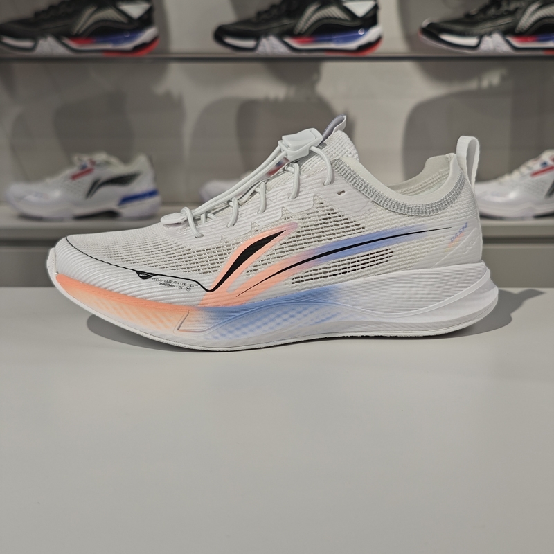 李宁夏季减震回弹反光跑步鞋