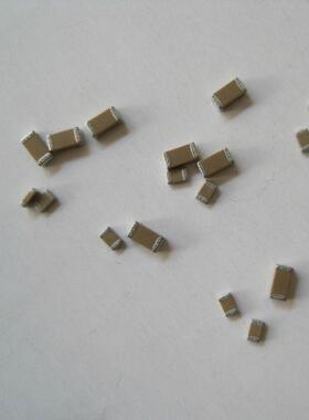 TMK021CG4R9BK-W 4.9pF 25V C0G 008004