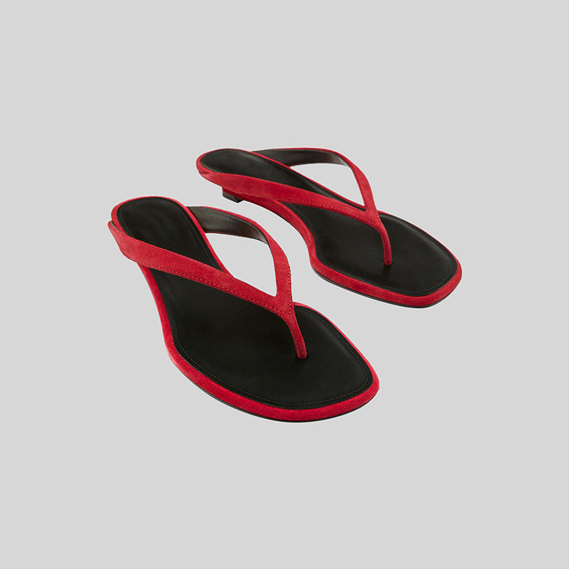 MD女鞋 夏季新款 西班牙老钱风简约羊皮凉鞋红色猫跟夹趾人字拖鞋
