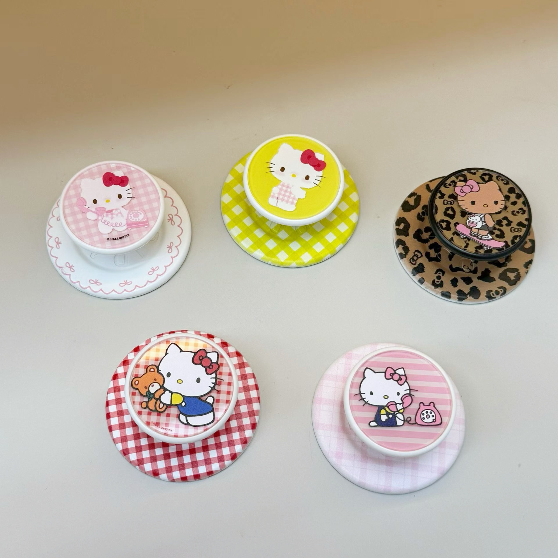 泡泡骚通用手机气囊支架啪嗒磁吸支架可伸缩适配popsockets-kitty