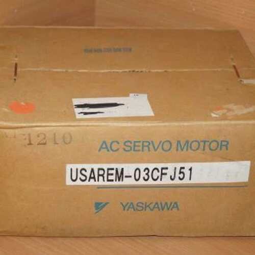 Yaskawa AC Servo Motor USAREM-03CFJ51