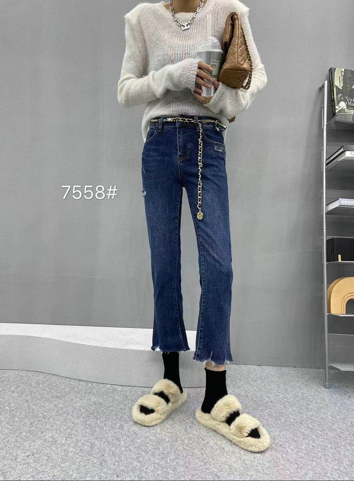 lala7558小个子百搭九分烟管裤女2023春季个性磨破高腰直筒牛仔裤