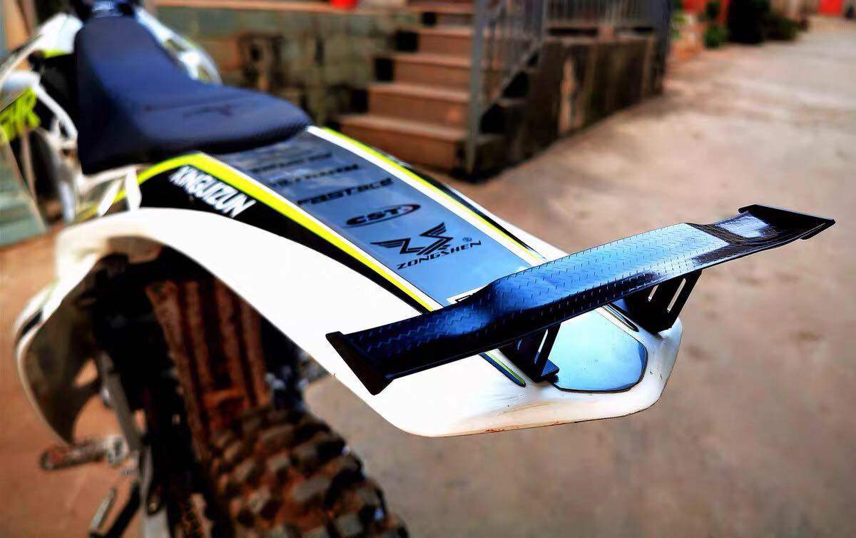 摩托车改装迷你小尾翼汽车/cb190r爆改/黄龙600/300/春风650/400