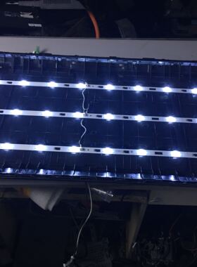 TCL L32F1600 D32E167灯条32HR331M08A4 V0 V1 4C-LB3208-HQ4