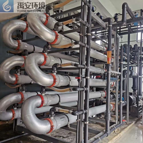 德国管式超滤膜处理垃圾渗滤液面积27m2型号M-C200-8-VFU100-3m