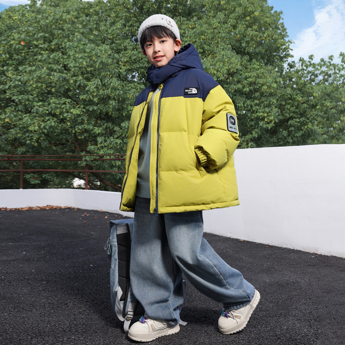 新国标90白鸭绒拼接色三防儿童羽绒服2025新款男童冬装面包服外套