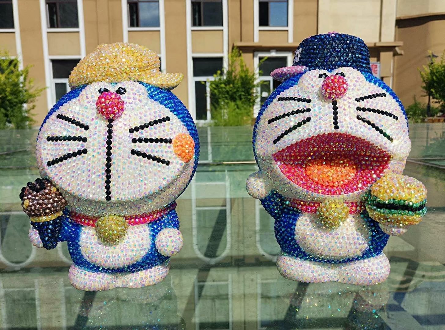 叮当猫铜锣烧贴钻存钱罐