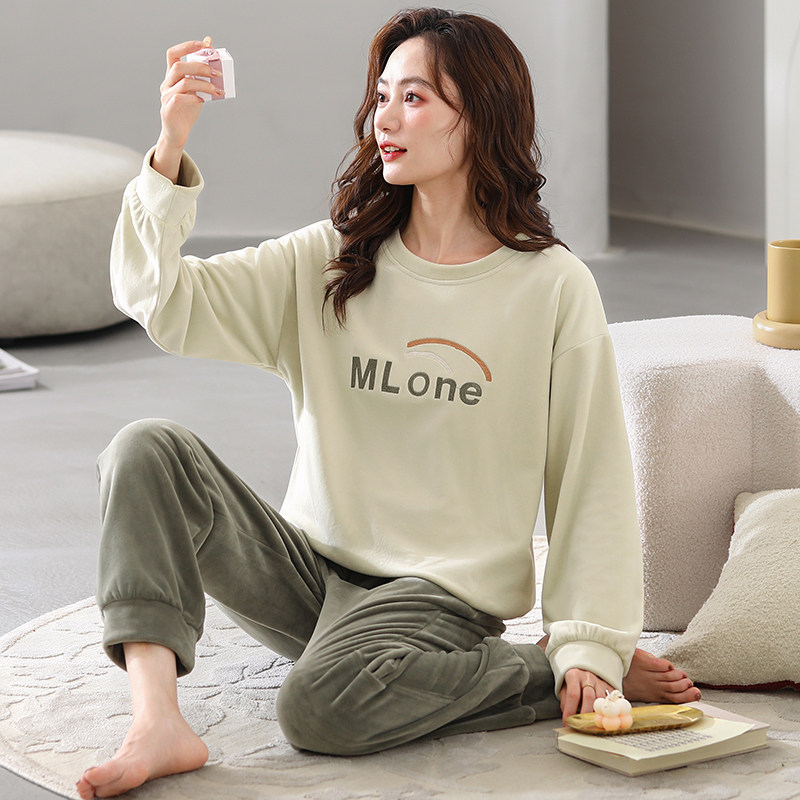 新款海岛绒睡衣女秋款套头大码秋冬季珊瑚绒加绒薄绒款家居服