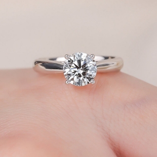 四爪戒指结婚求婚仿真钻戒简约时尚 饰品 进口莫桑石钻戒女经典 正品