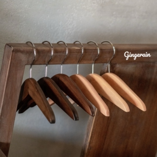 GINGERAIN专用荷木衣架 猫咪衣服专用衣撑德文猫衣架