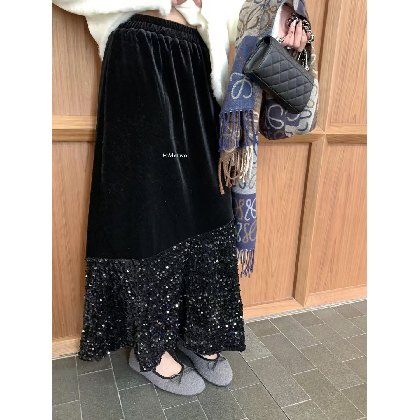 Hers-瘦氛围感拉满～简约日常百搭精致感bring拼接丝绒半身裙2274