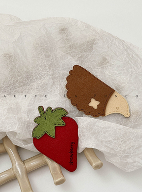 FUNCOCO｜可可爱爱红色草莓~前额碎发儿童女孩冬季新款BB发夹麂皮