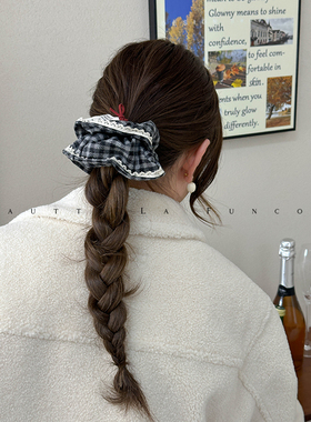 FUNCOCO｜格雷系灰色格子方巾~韩系chic温柔大肠发圈秋冬超大头绳