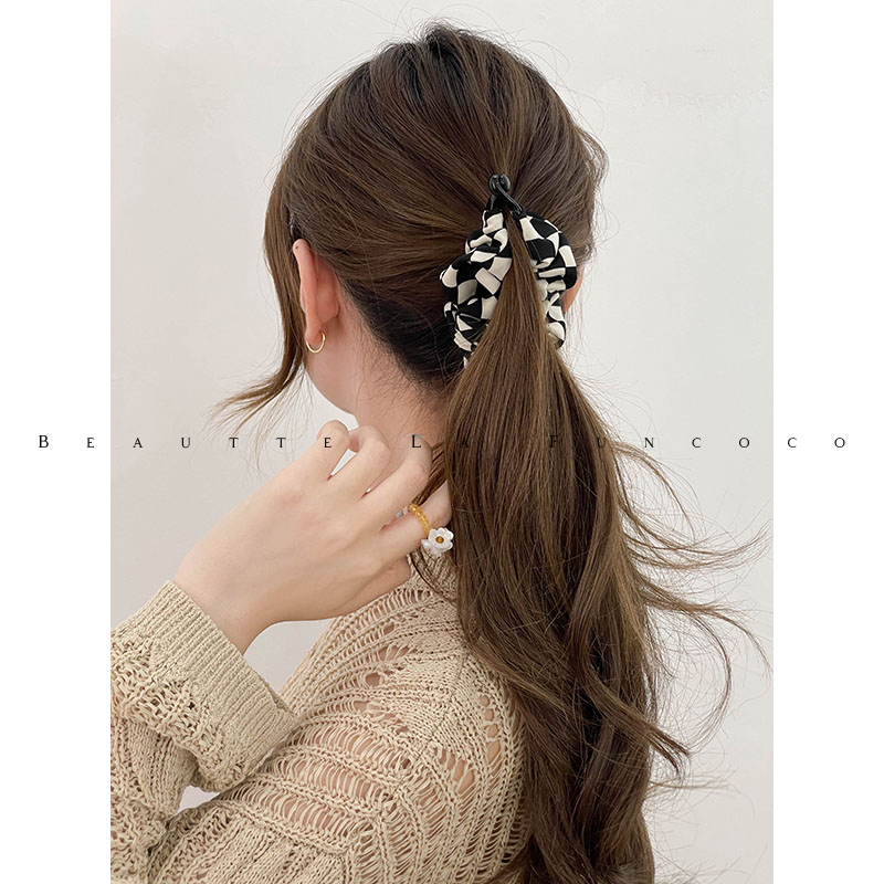 豹纹褶皱扎马尾香蕉夹大肠布艺竖夹2024新款后脑勺高级感马尾发夹