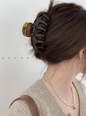 高品质耐用款~发量多磨砂鲨鱼夹后脑勺发量抓夹高级感头饰盘发夹