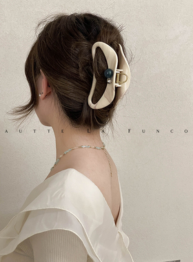 FUNCOCO｜巧克力冰淇淋~发量多大号后脑勺鲨鱼夹盘发抓夹子气质女