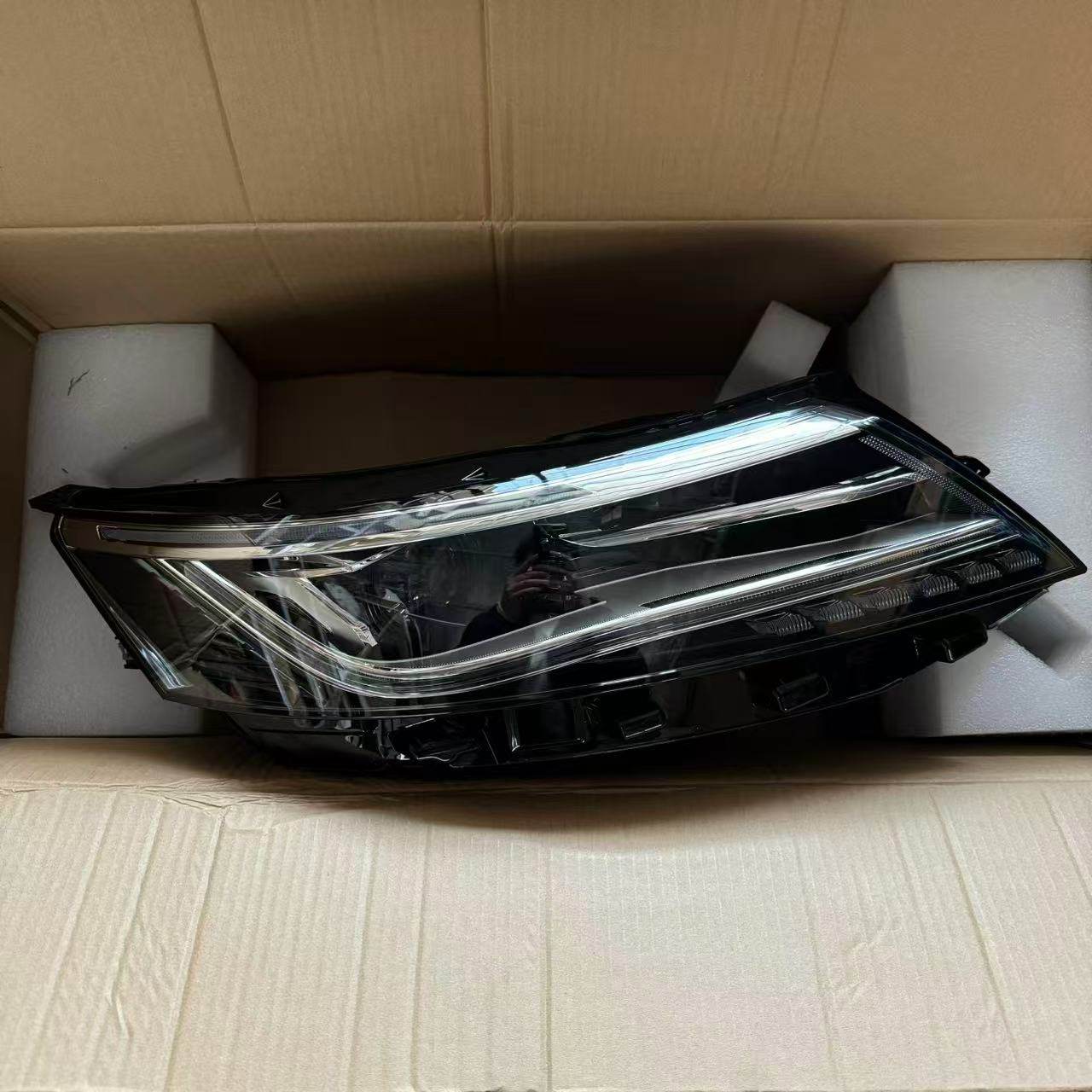 适用于荣威I6 EI6前照明大灯 前大灯总成带弯道辅助照明