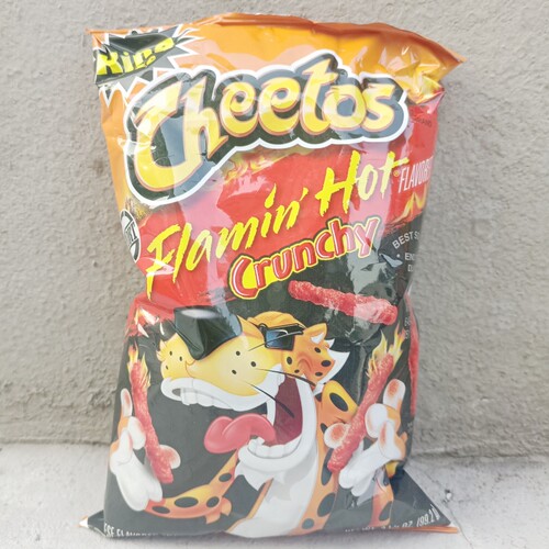 Cheetos火辣味玉米脆条零食