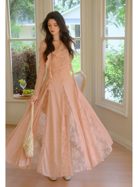 彼得潘大叔《莉格西塔》舒适小上衣蕾丝料立体花无袖优雅感连衣裙