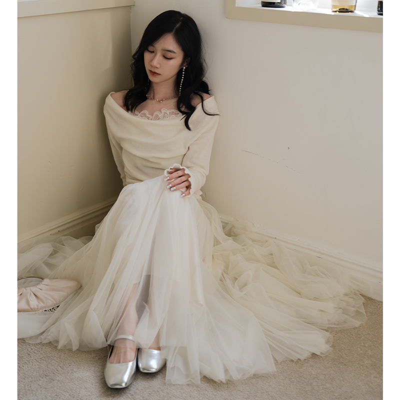 彼得潘大叔《白茶月光》法式假两件蕾丝拼接针织衫少女感网纱半裙